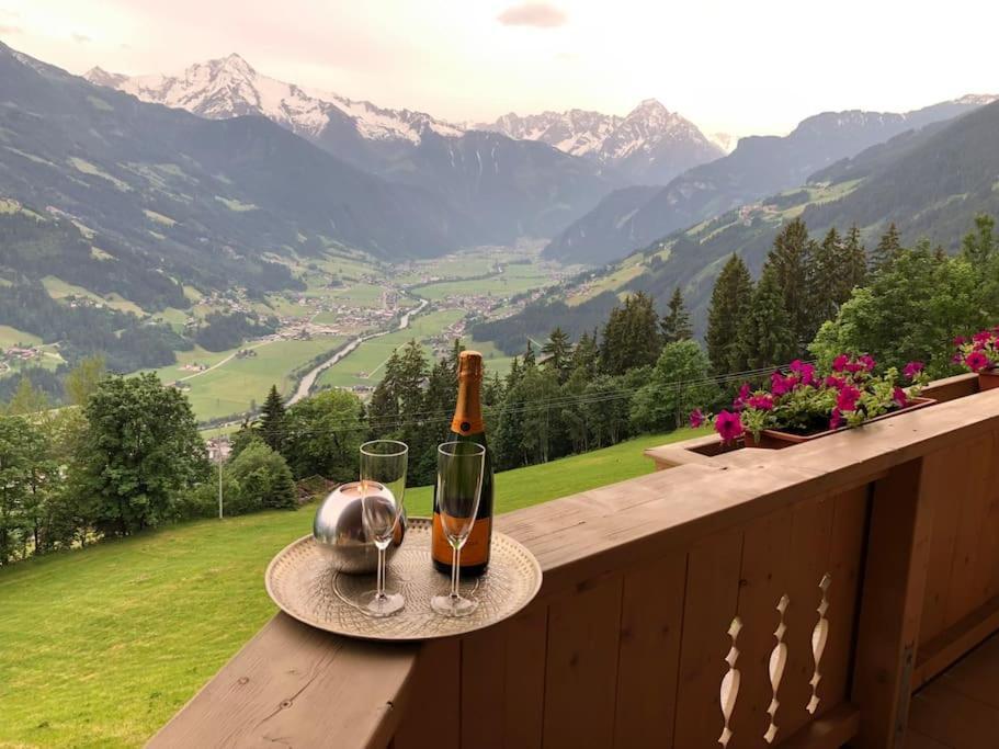 Ferienhaus Zillertal Panorama Blick Balkon Sauna Zellberg Exteriér fotografie